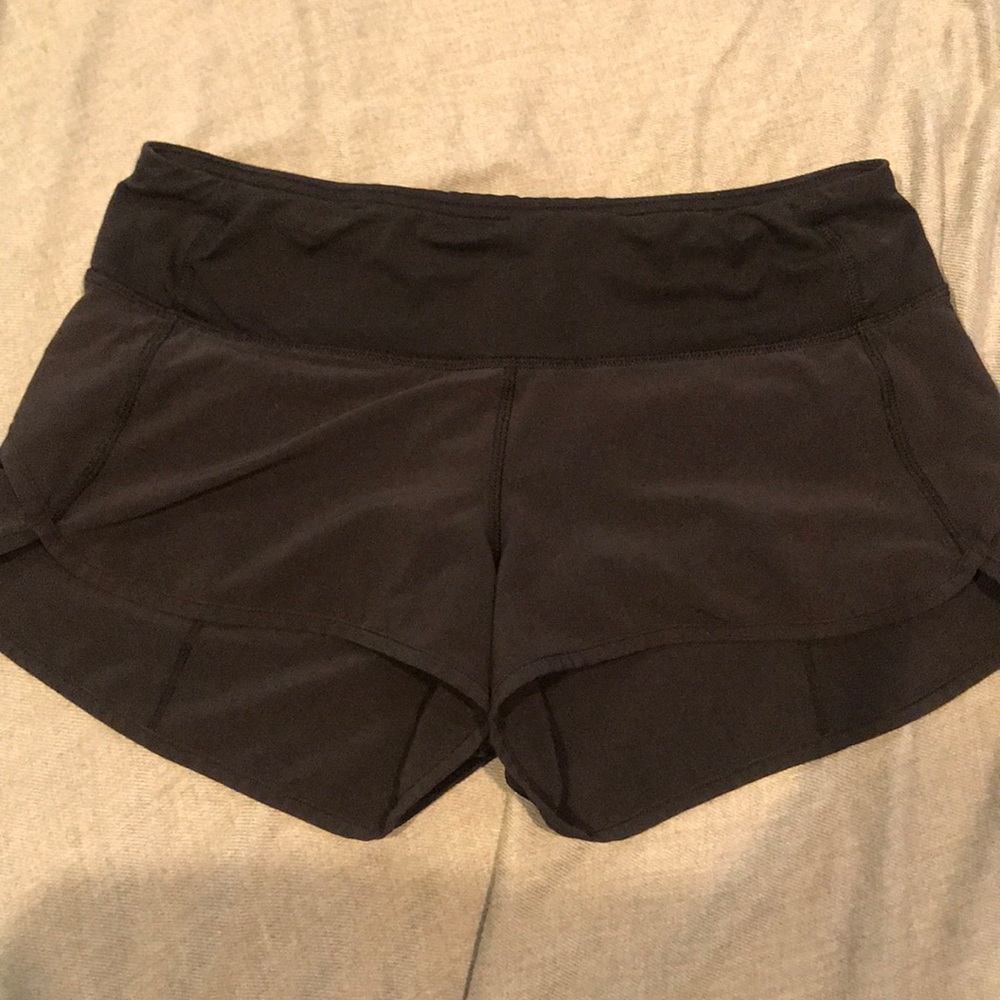 Lulu lemon black shorts